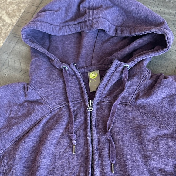 Cozy Purple Women's Zip-Up Hoodie - Picture 3 of 9
